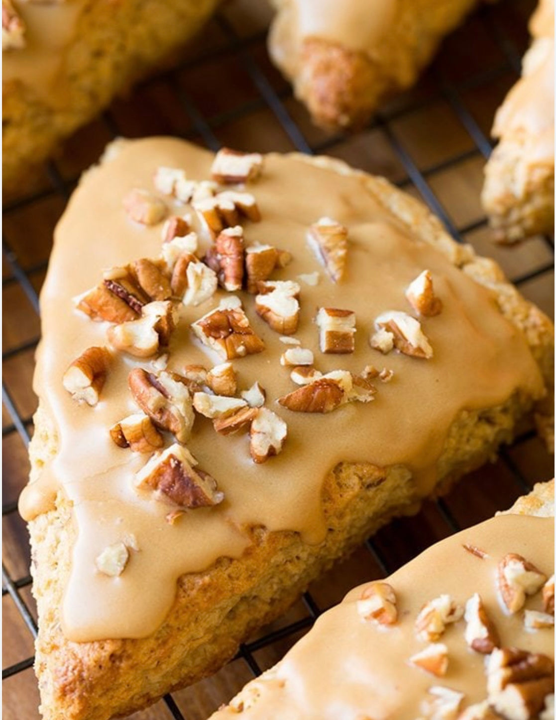 6 Maple Oat nut Scones
